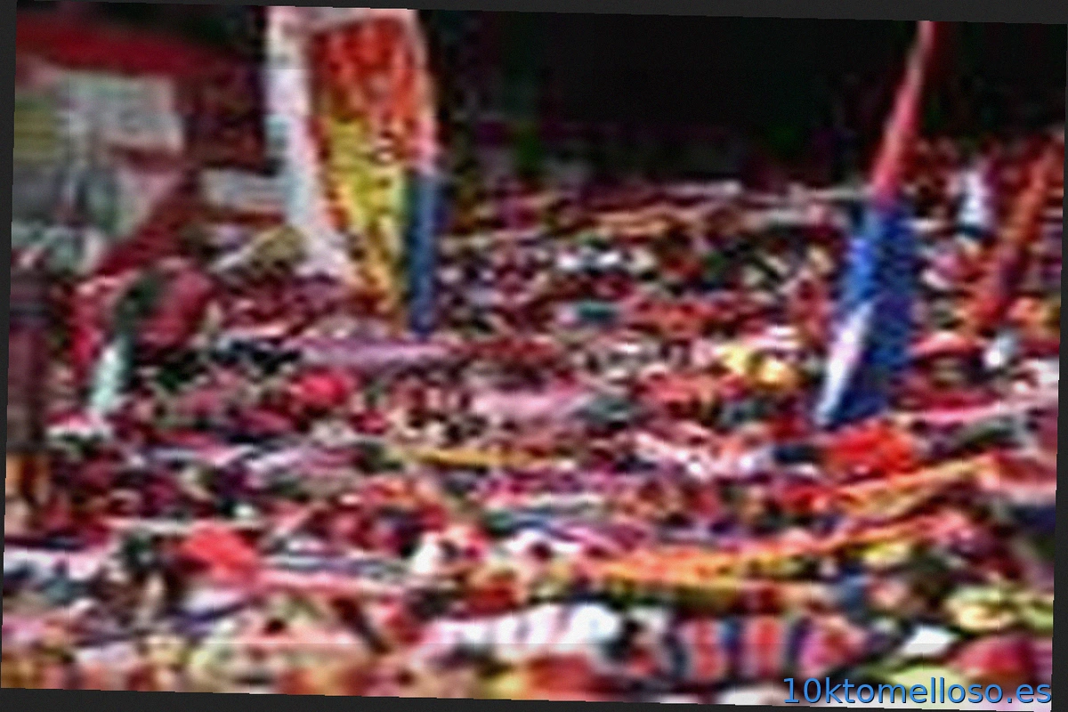 Genoa: Kingsley Ehizibue se presenta a los aficionados rossoblu